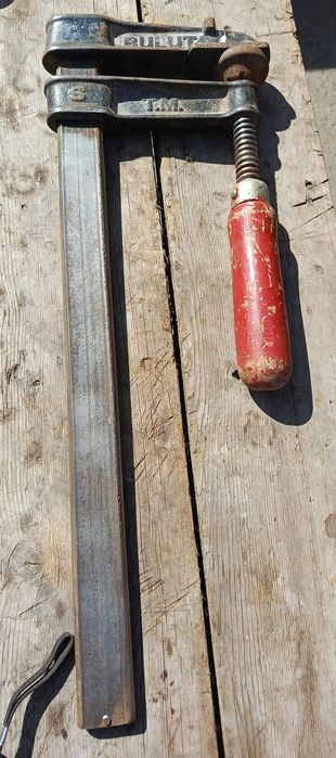 Продам струбцины длина 1100 мм и 500мм