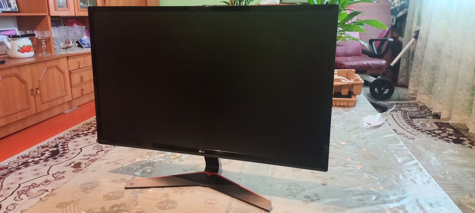 Монитор LG 27  75 gz