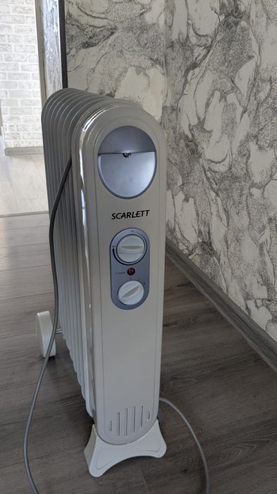 Продам электрическую батарею Скарлетт