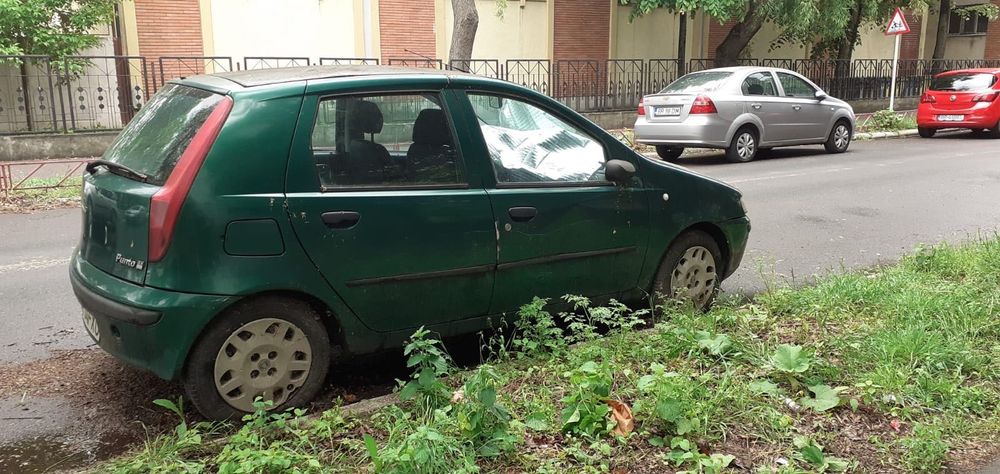 Autoturism Fiat Punto