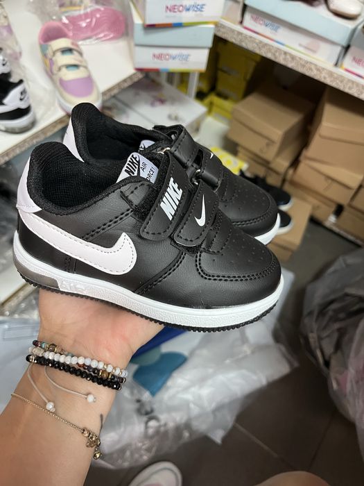 Светещи кецове 22,23,24,25,26,27,28,29,30