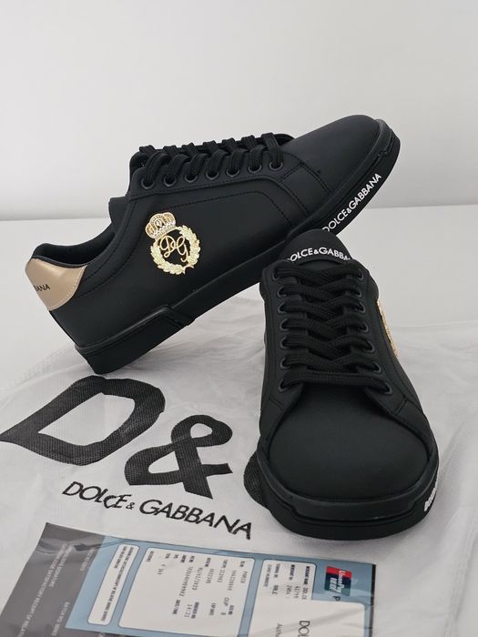 Adidași negri unisex