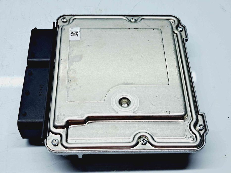 Calculator motor ECU Bmw 1 (F20) [Fabr 2011-2017] 0281031298 / 8582280