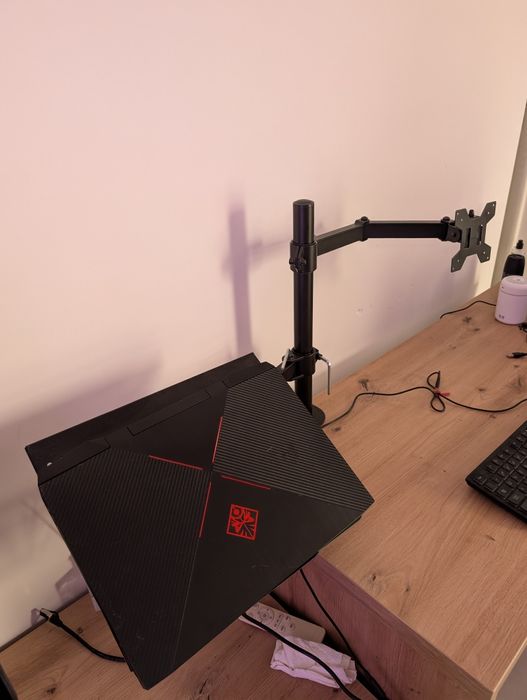 Suport birou laptop si monitor