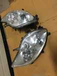 Faruri Toyota Auris 2007-2009. Volan stinga