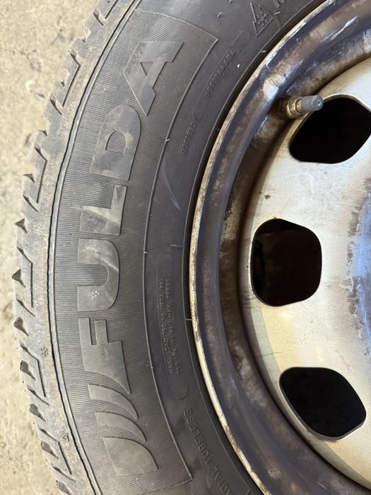 Anvelope  ms cu jante tabla Duster 215/65/16