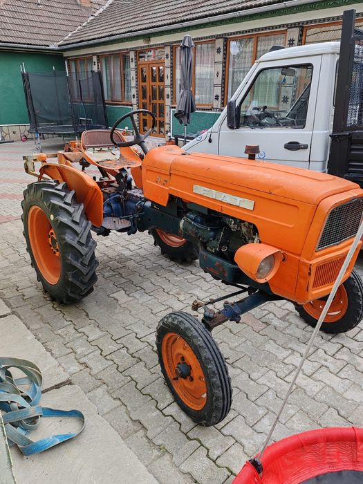Vand tractor fiat 25cp