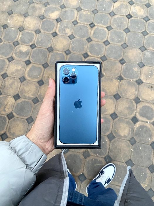 Iphone 12 pro sotilad