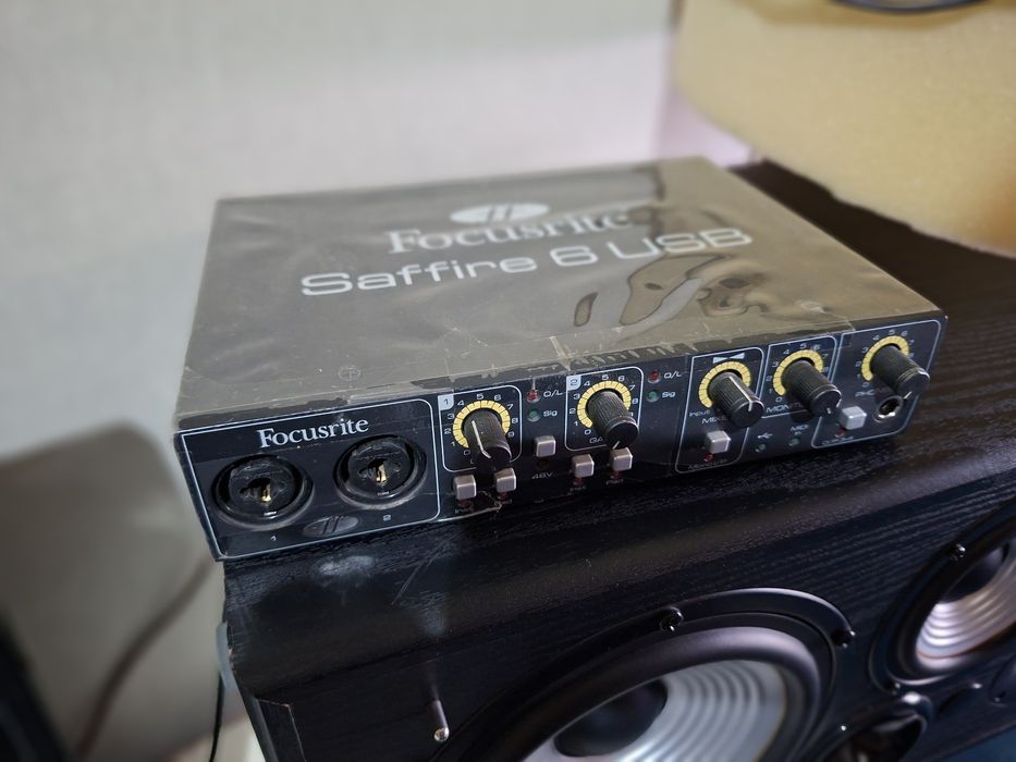 Studio jihozlari Focusrite Saffire 6 Mxl 770 micrafon sotiladi