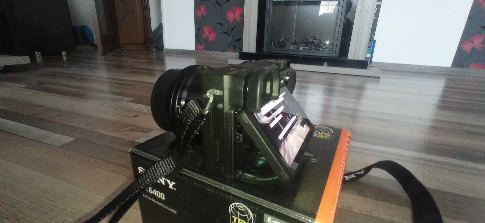 Aparat foto Sony 6400