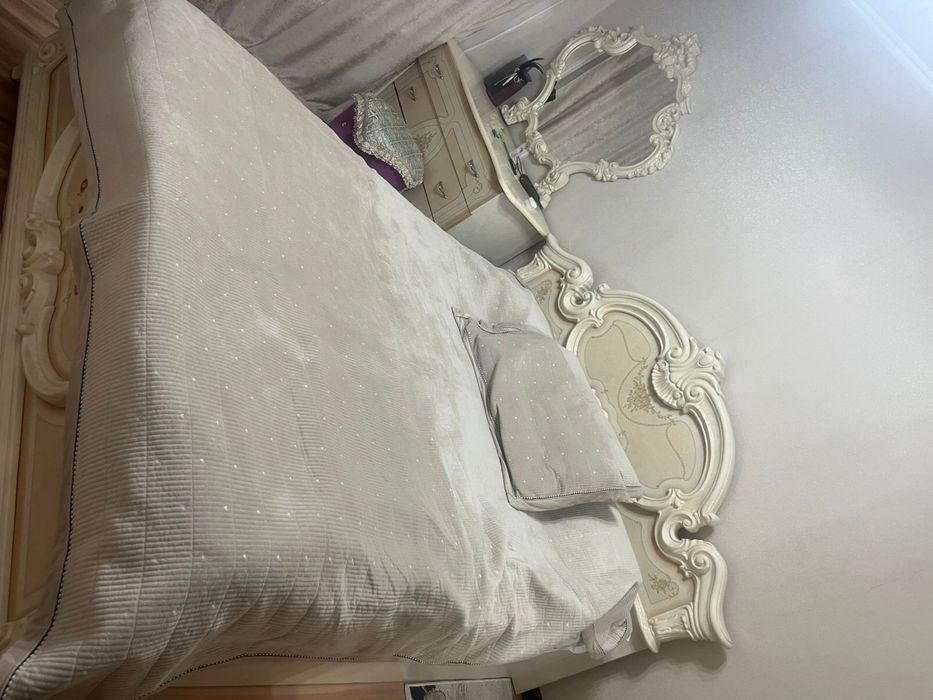 ОЧЕНЬ СРОЧНАЯ ПРОДАЖА!!!спальный гарнитур