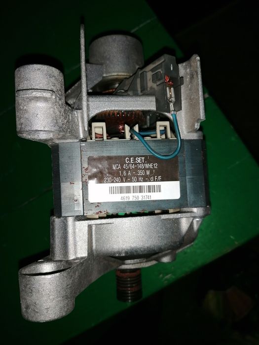 Motor mașina de spălat