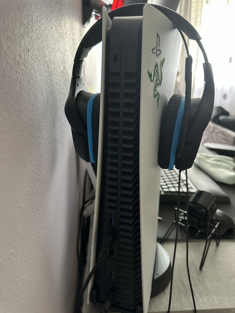PS5 Disk & Digital Edition
