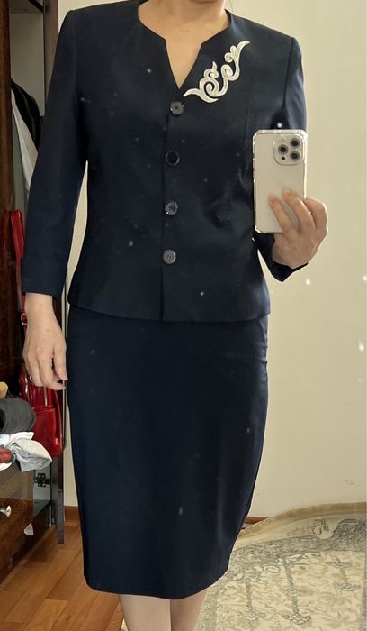 Костюм офисный