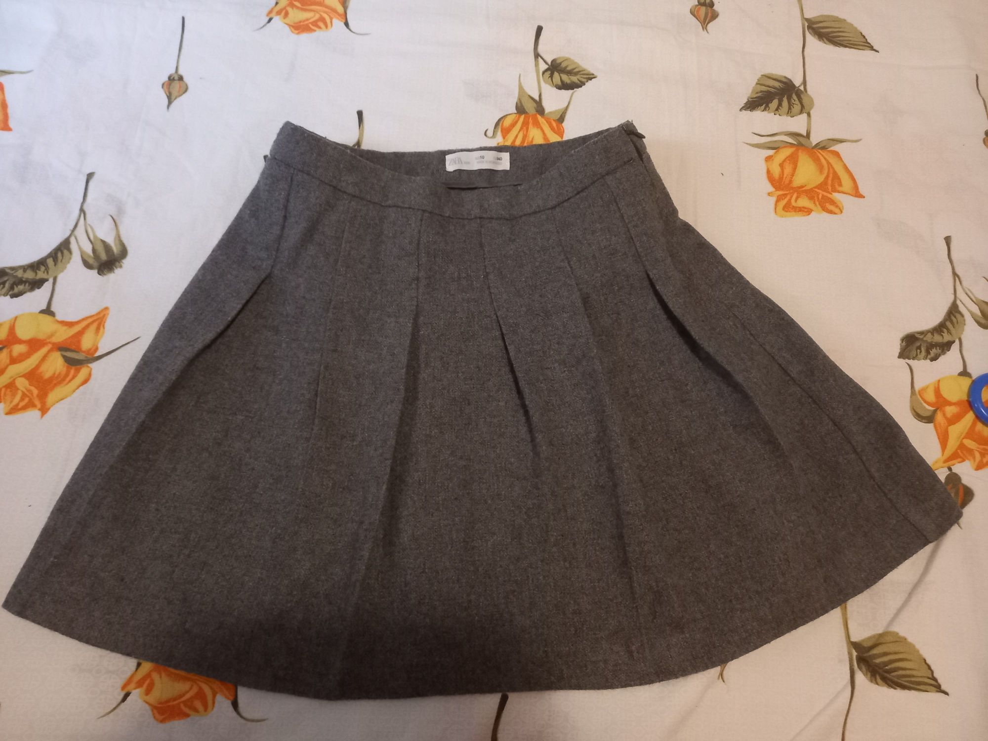 Fusta Zara, 10ani, 140cm, cu pliuri