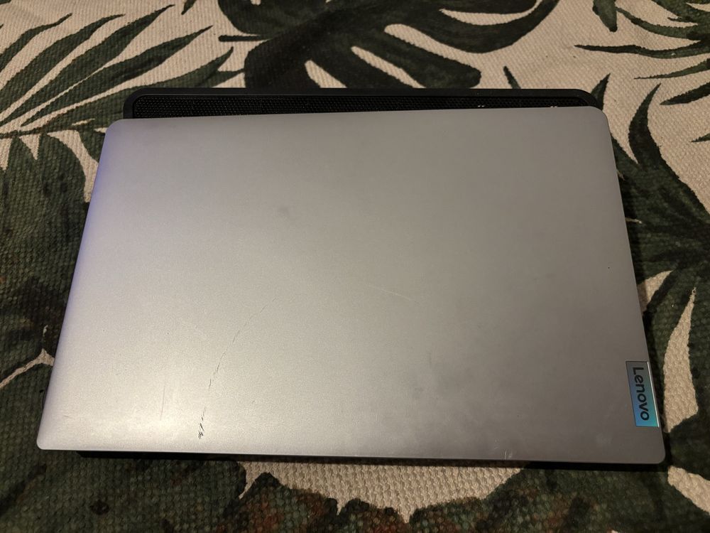 Лаптоп”Lenovo Pc HK LIMITED”