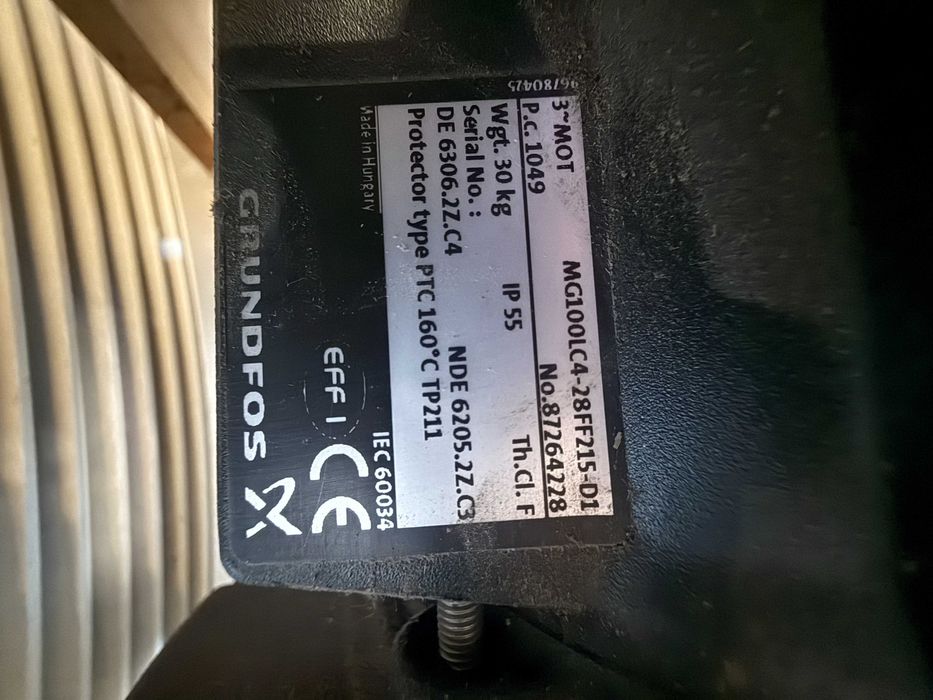 Pompă centrifugală verticală Grundfos TP50-200/215 A-F-A-BAQQV