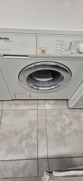 Сушилня Miele Novotronic 1442 и  пералня Miele prima vera