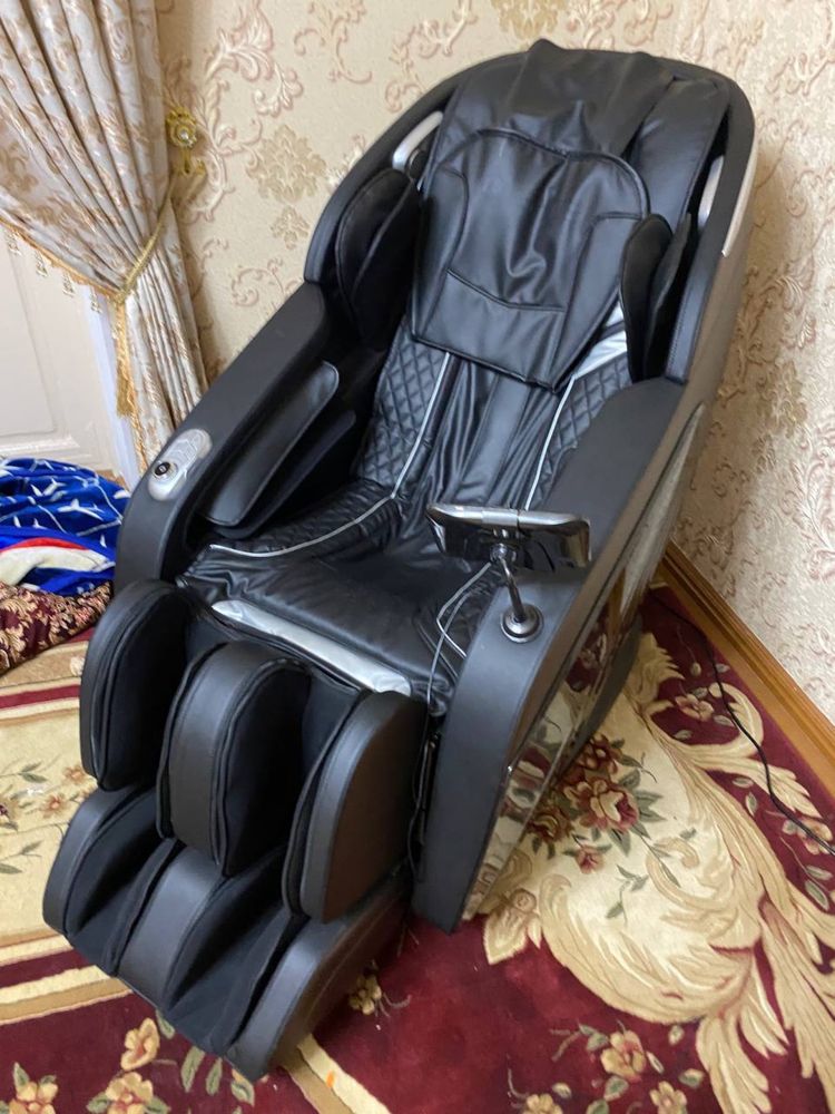 продается массажное кресло