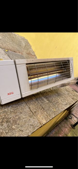Кварцова печка AEG