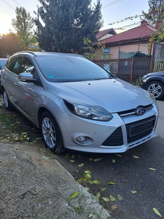 Ford Focus model Champion An 2012