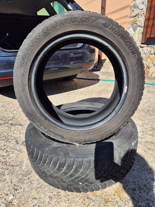 Зимни гуми 215/55 R17