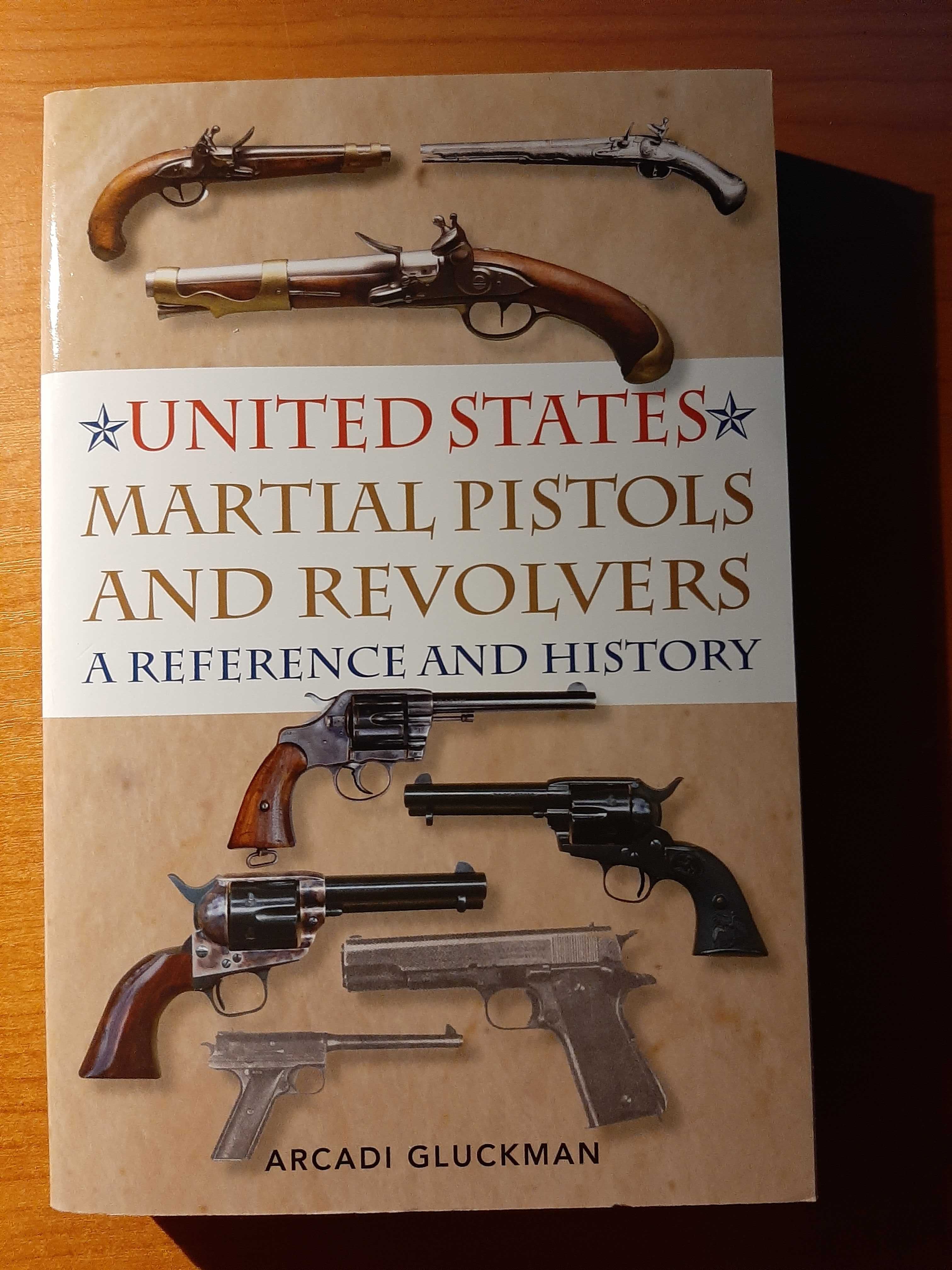 Statele Unite ale Americii pistoale marțiale și revolverele