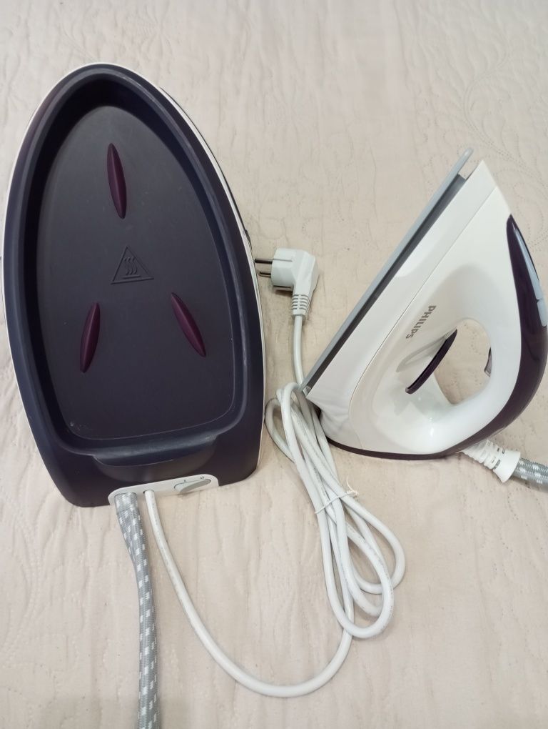 Ютия с парогенератор PHILIPS HI5914