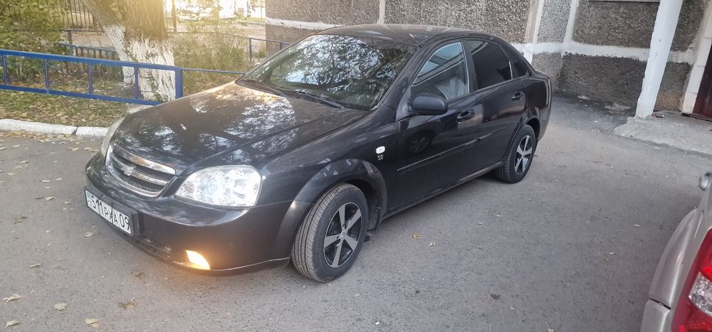 Продам Шевролет Лацети 1.6об. 2011г.