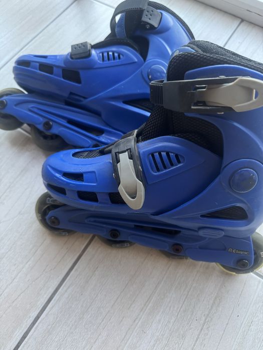 Продам роликовые коньки