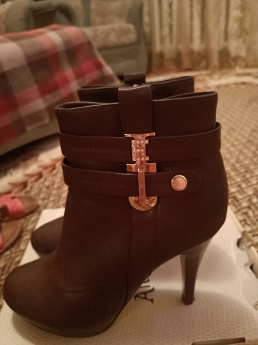 Полусапожки женские