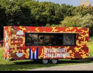 Rulotă Food Truck complet utilată – 2022