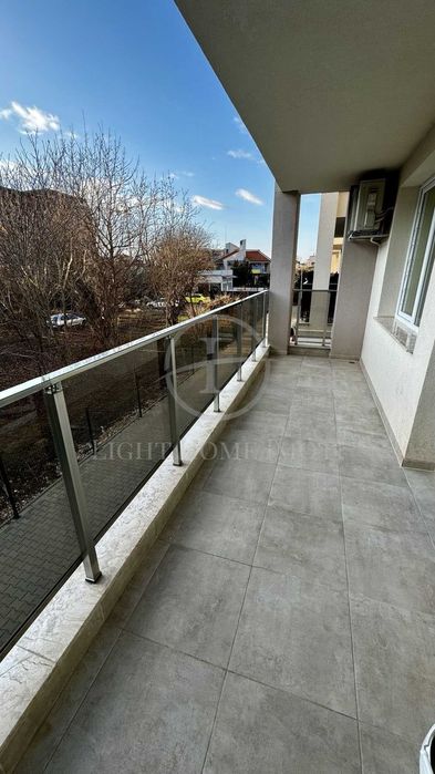 Продава се Двустаен апартамент в Пловдив, Христо Смирненски - 61 кв.м за 2294 €/кв.м - Снимка #11