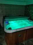 Vând jacuzzi exterior