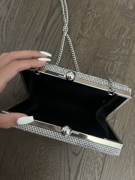 Чанта ZARA клъч (сребърна)