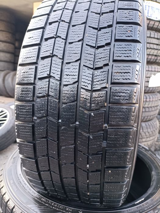 225/45/17 Dunlop японский зимний комплект