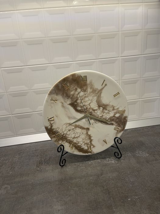 Ceas de perete din rășină diametru 30 cm