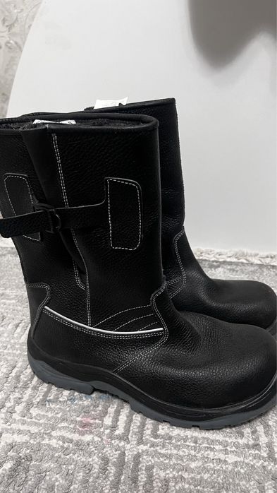 Зимная спецобувь