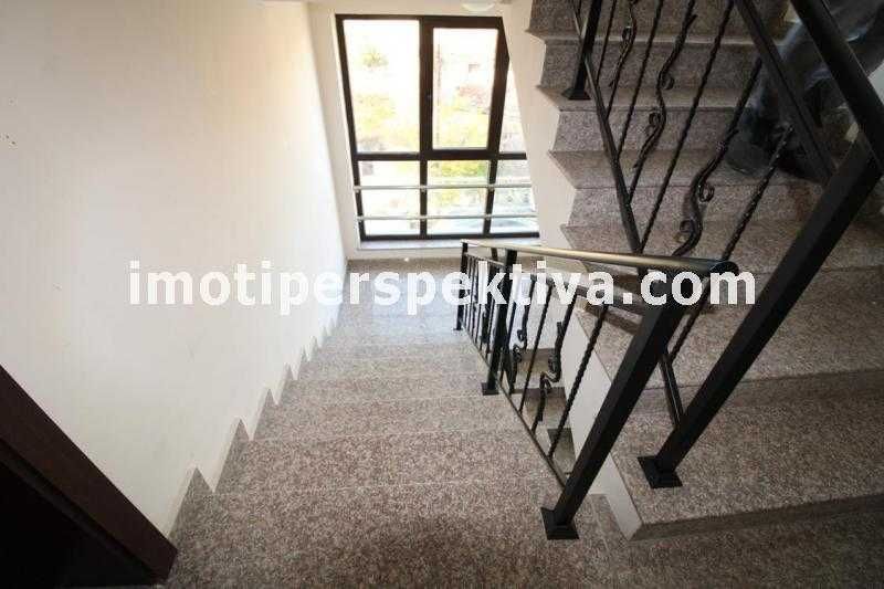 Продава се Двустаен апартамент в Пловдив, Център - 60 кв.м за 2317 €/кв.м - Снимка #12