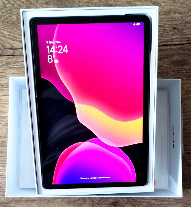 Продавам таблет XIAOMI Pad 5 11" inch 6 RAM 128 ROM