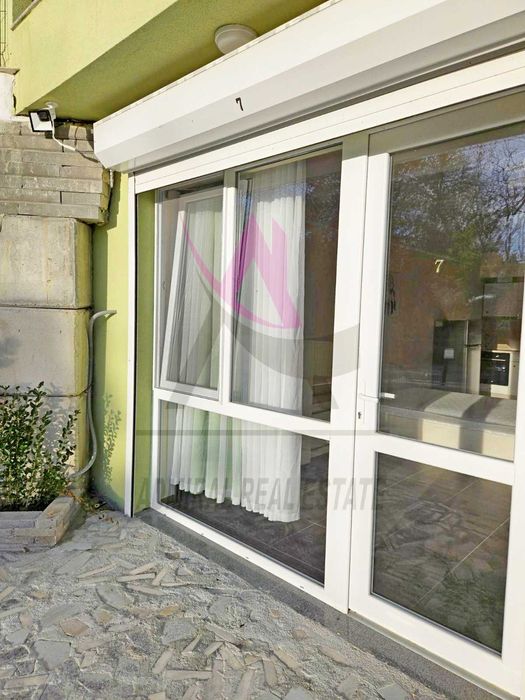 Дава се под наем Едностаен апартамент в Варна, Бриз - 34 кв.м за 260 € - Снимка #3