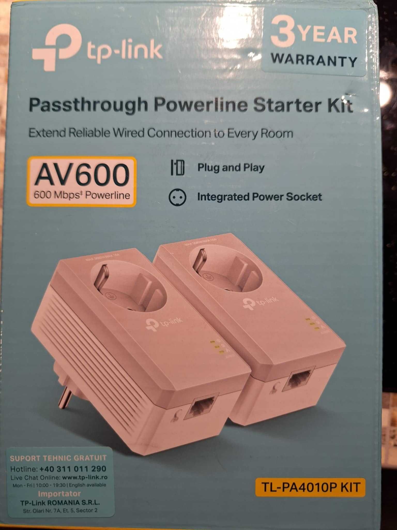 Powerline адаптер TP-LINK TL-PA4010P KIT с изведен контакт