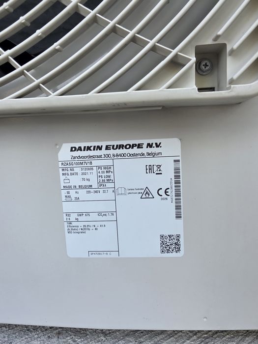 Daikin tip coloana soldat corturi 32000btu R32