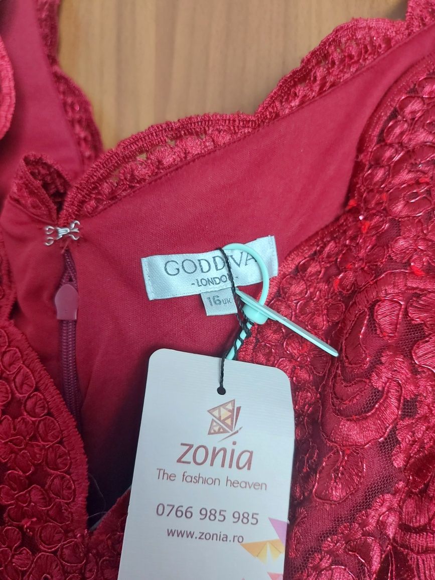 Rochie Goddiva roșie