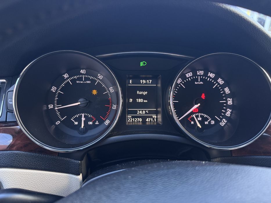 Vand skoda superb