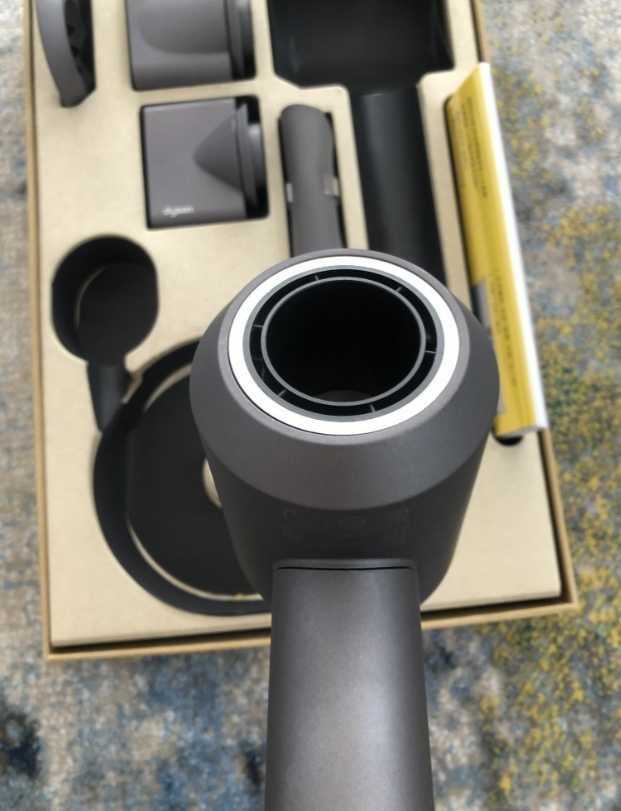 Сешоар Dyson Supersonic HD03, 1600 w