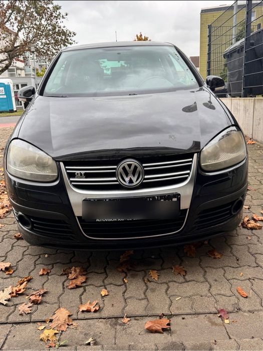 Dezmembrez Golf 5 R line GT GTD GTI R32 1.6 BSE 1.4 TSI