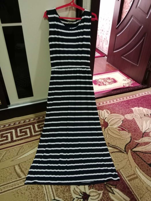 Платье для женщин