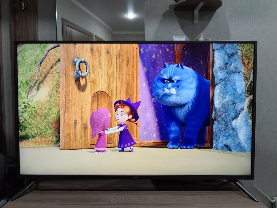 Телевизор Смарт 127 см диагональ