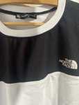 Продавам блуза THE NORTH FACE
